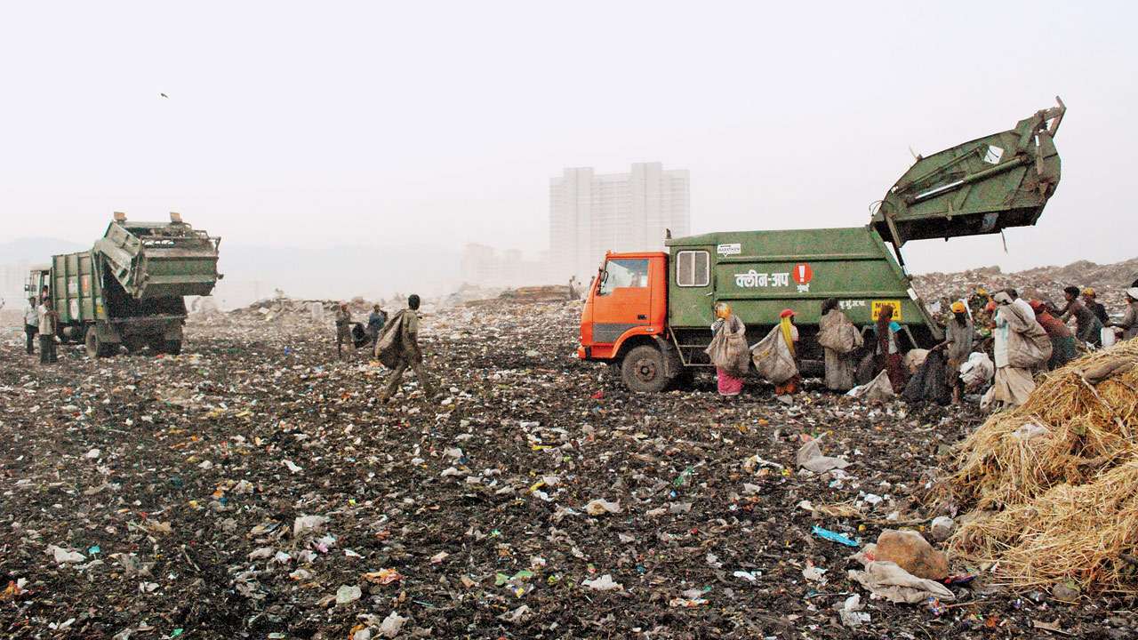 751696-mulund-dumping-ground-01.jpg