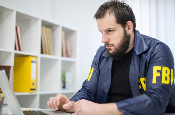 Syracuse University asks FBI to investigate online 'threatening language'  against Asians | The College Fix
