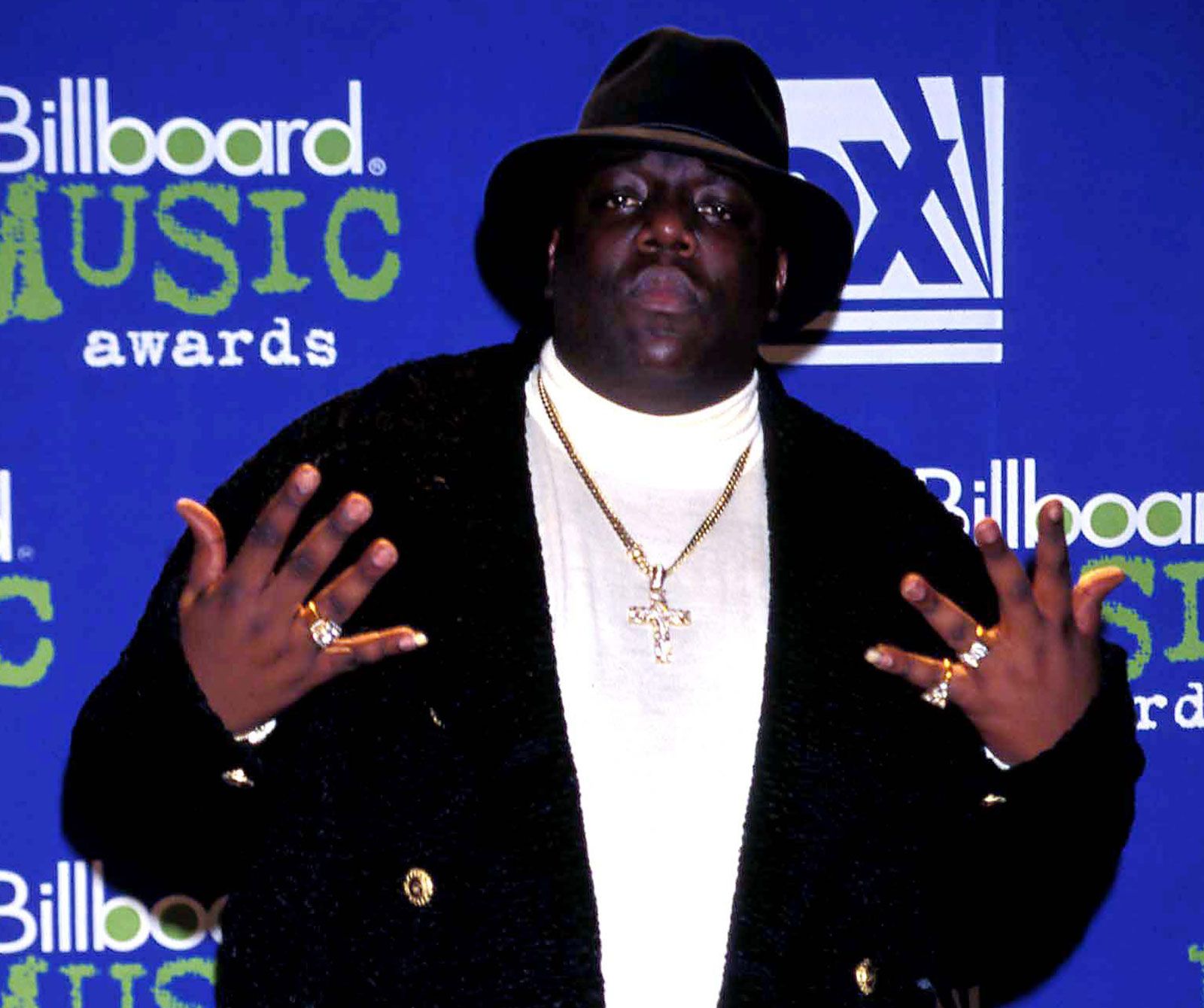 Notorious-B-I-G-1995-Billboard-Music-Awards.jpg