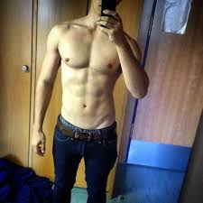 James on X: bored earlier #gym #workout #weights #selfie #abs #fitness # sixpack http://t.co/lnDFak0rJg / X
