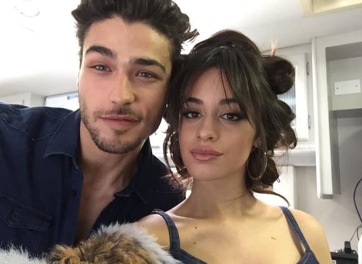 Updates Camila Cabello 🇨🇺🇲🇽🇦🇷 on Instagram: “Camila junto a Alessandro  Dellisola hace un tiempo atrás via story de ig de @delliale91  @camila_cabello #CamilaCabello #Camila…”