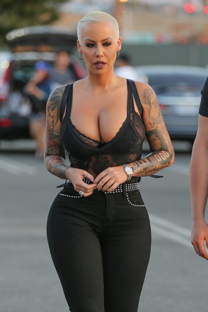 Amber-Rose-Sexy-1-thefappeningblog.com_-1-683x1024.jpg