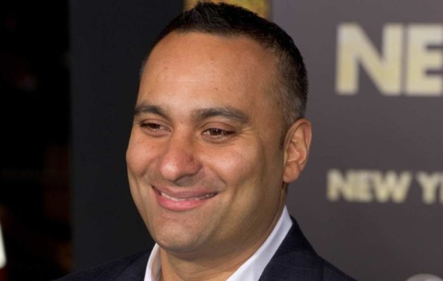 Russell-Peters-e1522592607902-640x406.jpg