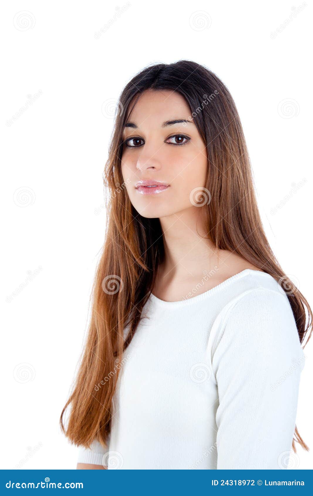 asian-brunette-indian-woman-long-hair-24318972.jpg