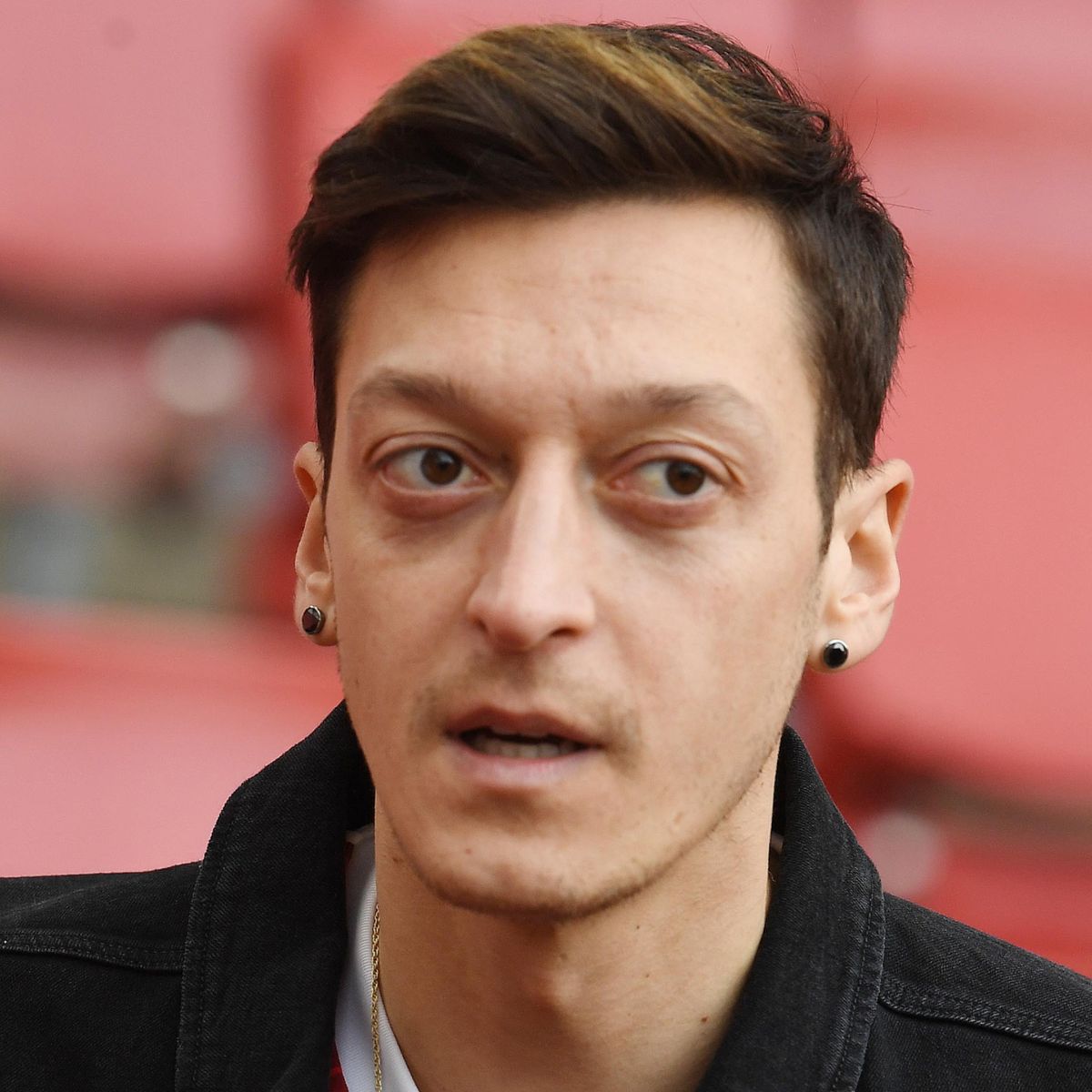 0_Ozil.jpg