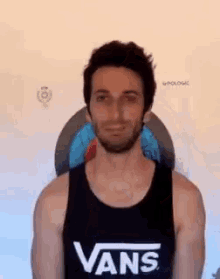 tenor.gif