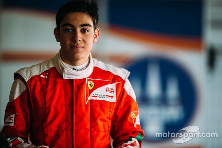 giuliano-alesi-fcd557f4-8e61-475a-8cd8-b3b2f4738d3-resize-750.jpg