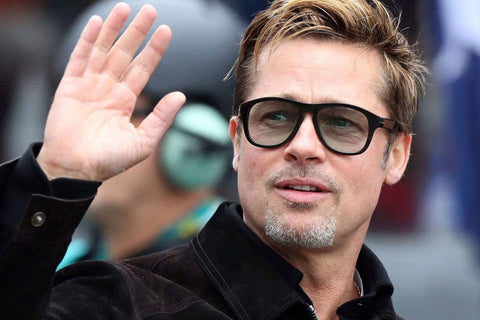 Brad-Pitt-wearing-aviator-sunglasses-24h-le-mans-2016-Journal_480x480.jpg