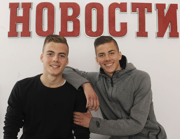 Luka i Ivan Ilić predvode novi talas talenata: Živimo za fudbal i Zvezdin  dres! | Novosti.rs