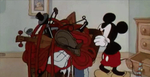 Mickey Mouse Packing Struggles GIF - MickeyMouse Pack Packing ...