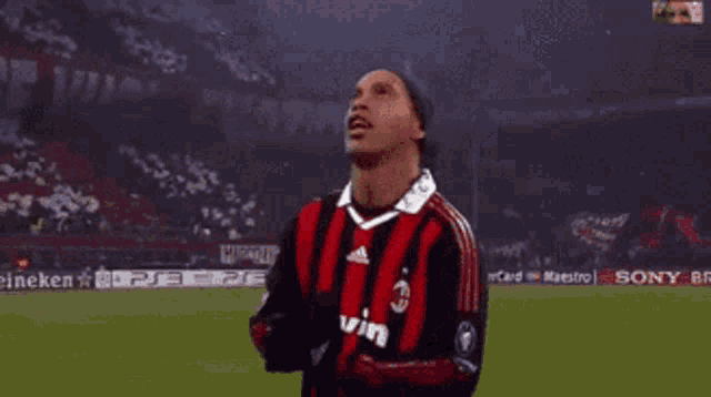 Ronaldinho Tongue GIF - Ronaldinho Tongue GIFs