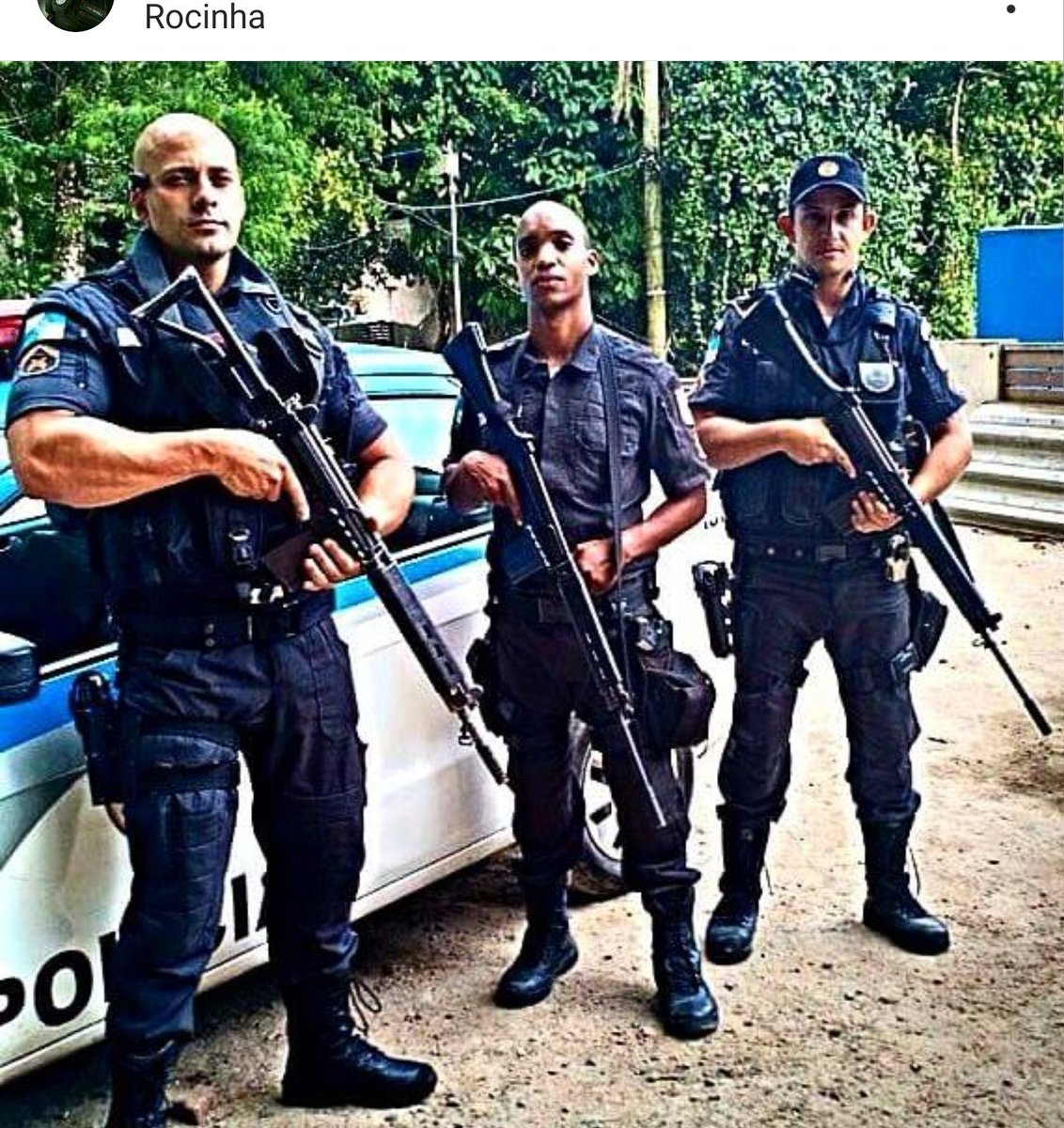 EI0jDoKXkAAYv8M.jpg