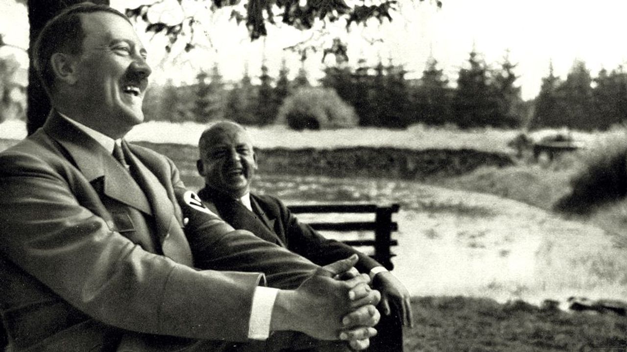 Timur Vermes' Hitler novel: Can the Führer be funny?