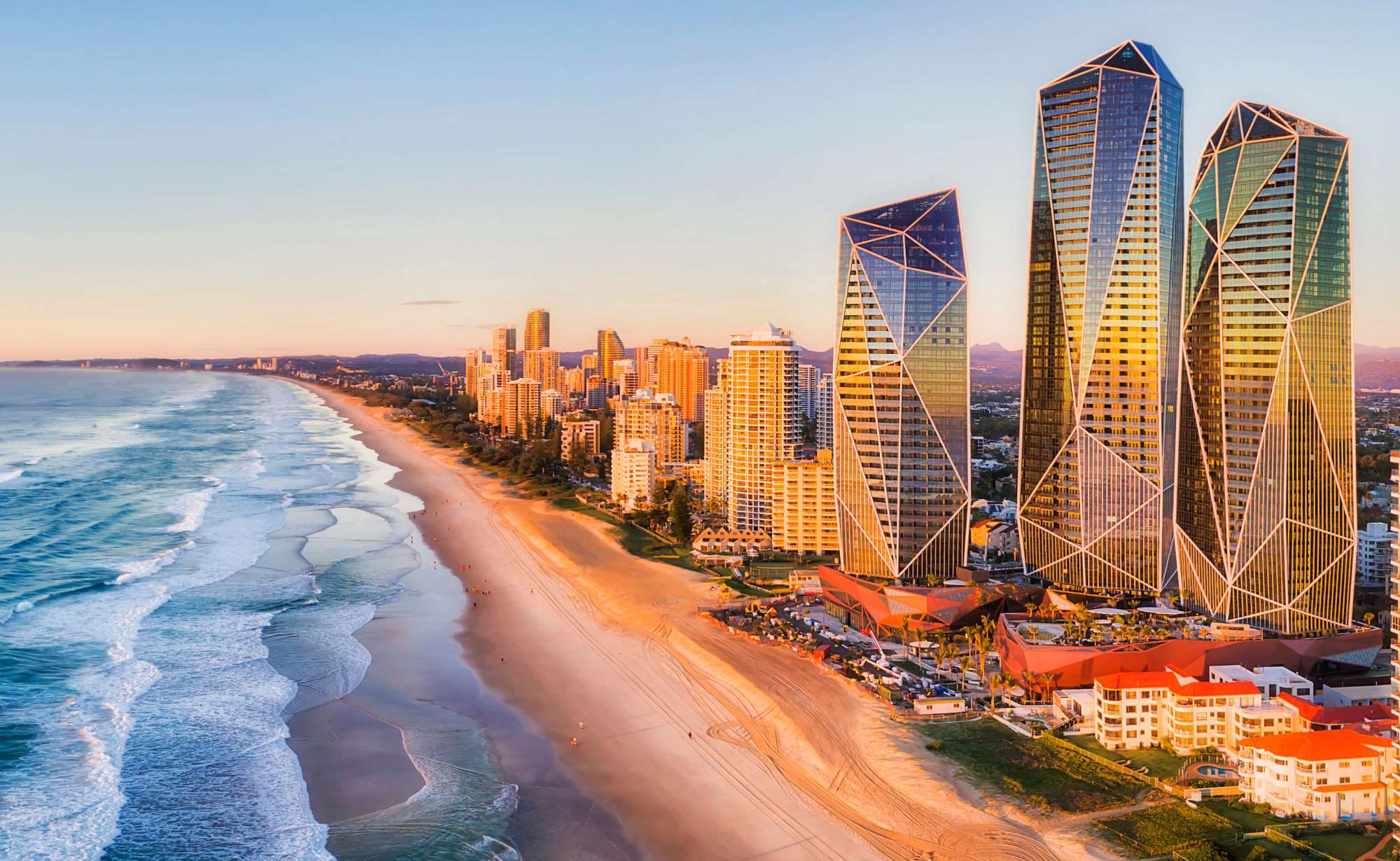 broadbeach_gold_coast.jpg