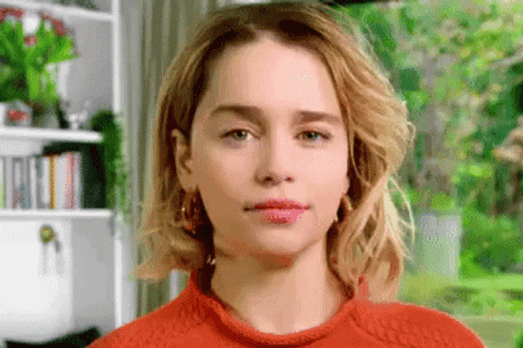 the-rock-eyebrow-raise-emilia-clarke-jf42wrvlkt3o2ox5.gif