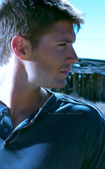 66 个Jensen Ackles 点子| 人, 邪恶力量, 肖像摄影