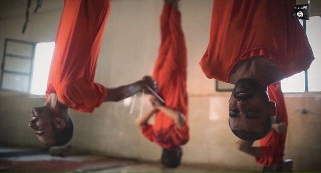 ISIS celebrates Eid by slaughtering prisoners like sheep (Photo,+18) -  Telegraph - Telegraph