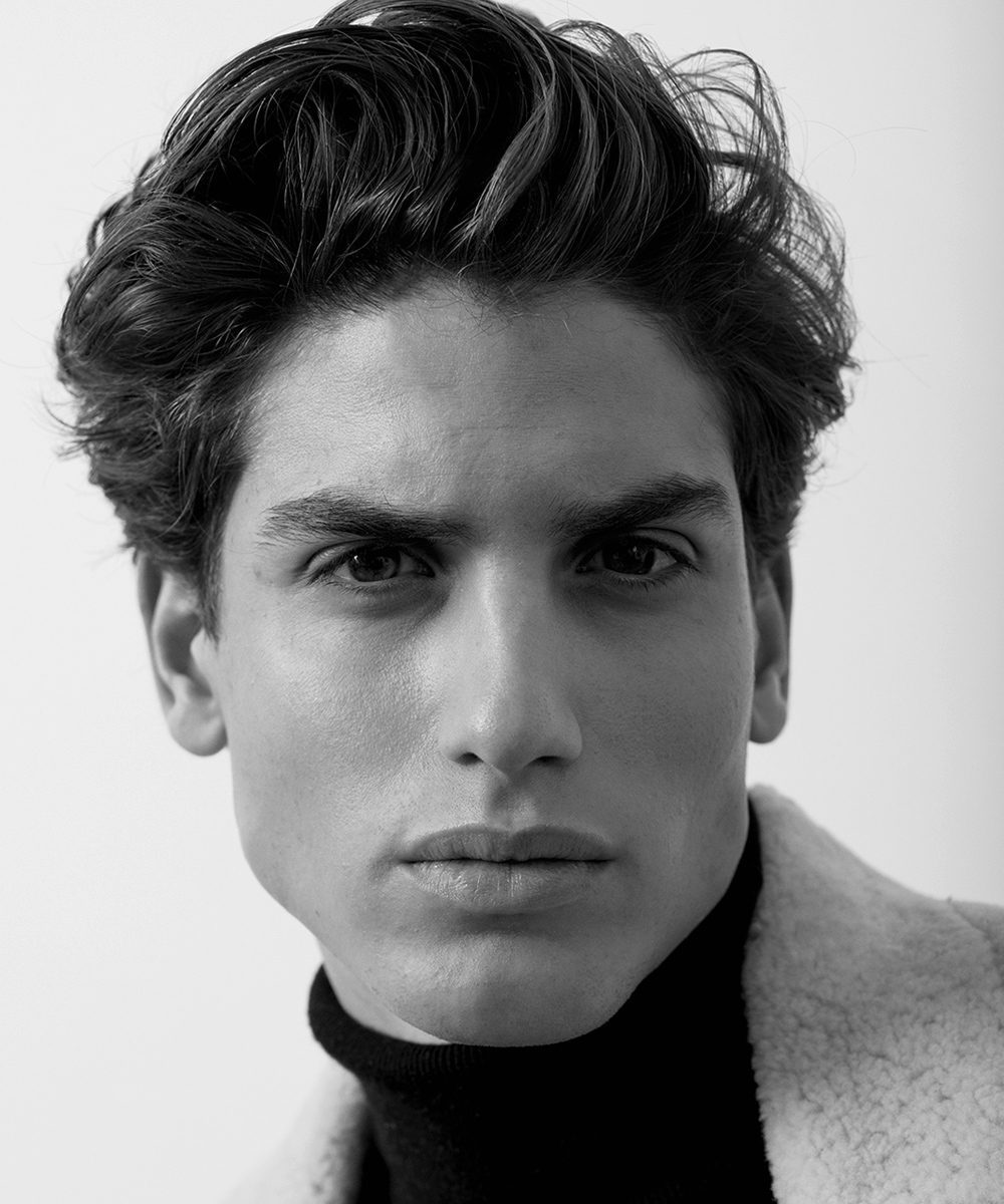 midlengthmenshairstyles6.jpg