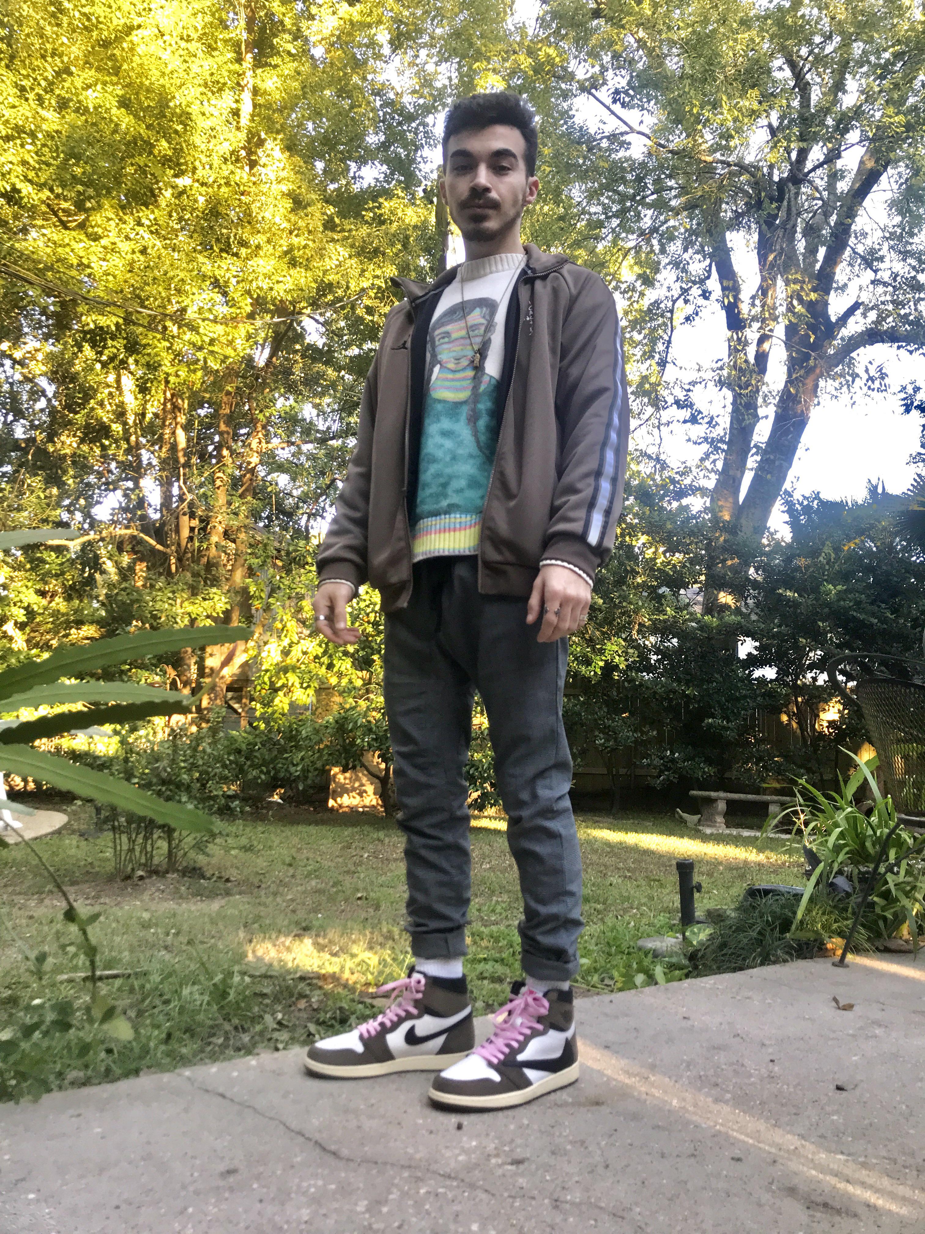 Some fits over the past few months. Tell me what you like, dislike, etc.  some constructive criticism is always welcome! Stay safe out there boys. :  r/FashionReps