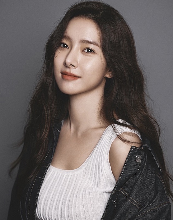 Kim_So-Eun-1989-p1.jpg