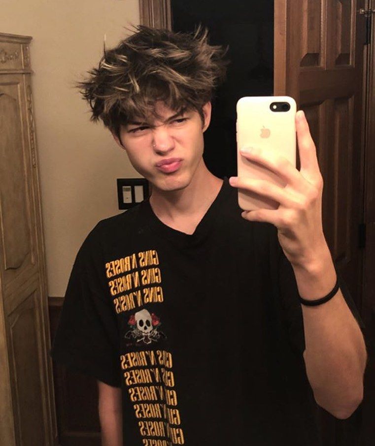 17 Best eboy hair ideas | cute boys, grunge boy, pretty people