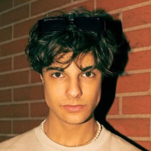 derek-grazzio-2.jpg