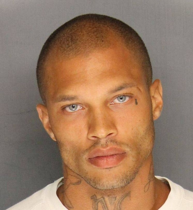 hotcriminal.jpg