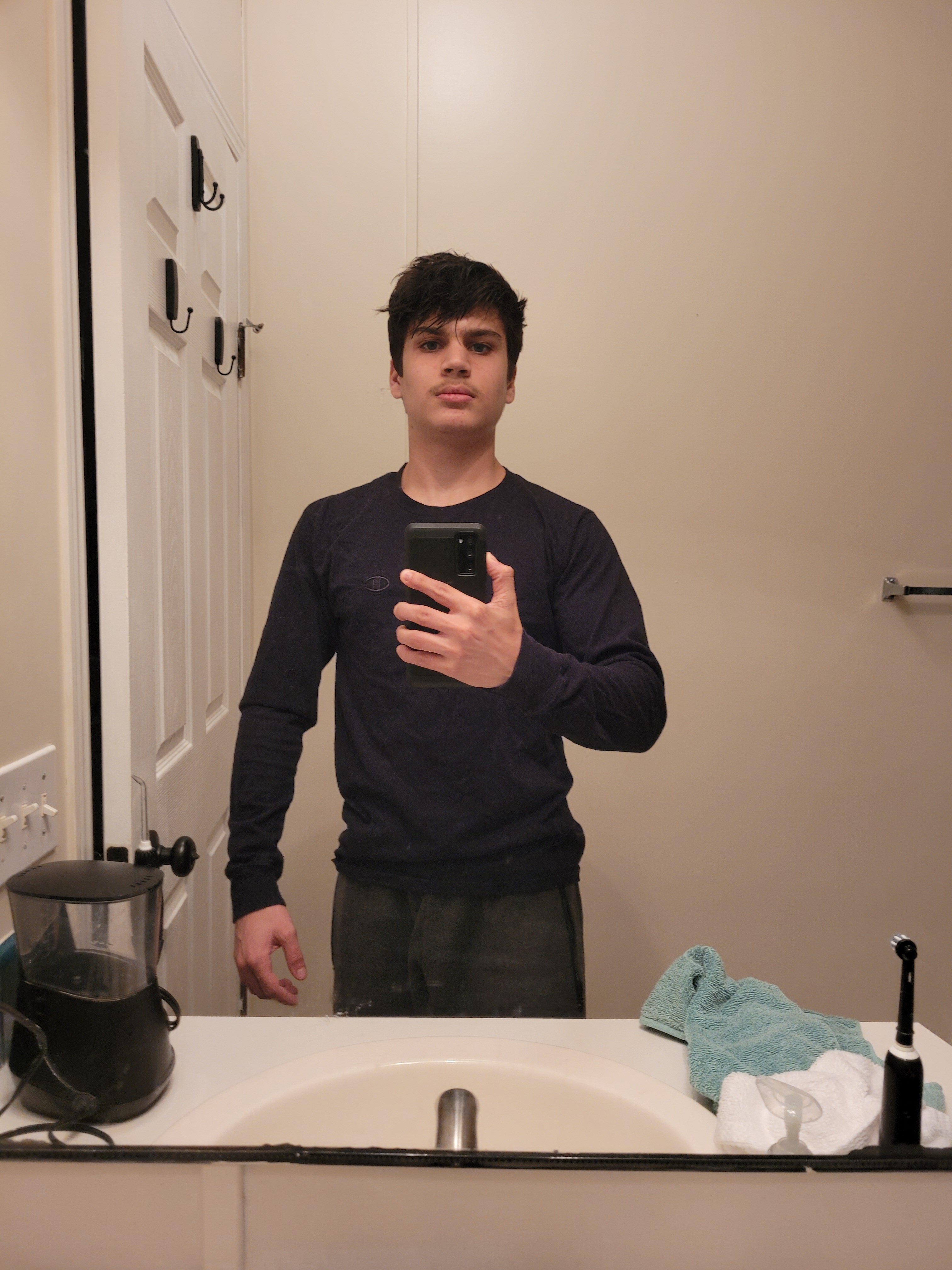 2843418_20220416_214257.jpg