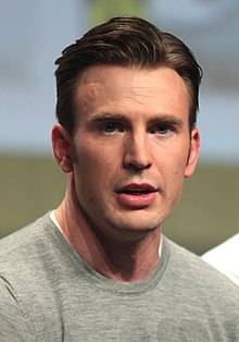 220px-Chris_Evans_SDCC_2014.jpg