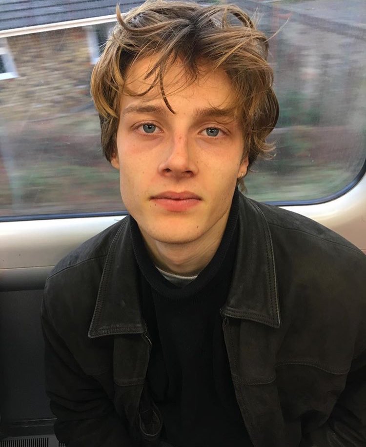 vxlentino on X: I want hugh laughton-scott to marry me  https://t.co/Ow2hGilS62 / X