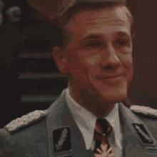 Christopher Waltz Inglorious Basterds GIFs | Tenor