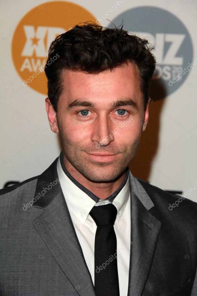 depositphotos_62700127-stock-photo-james-deen.jpg