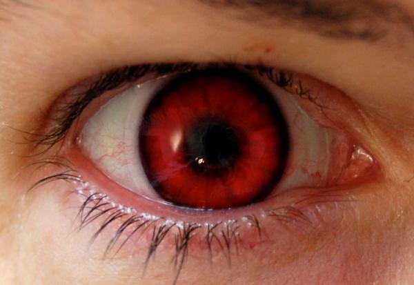 in-1000-years-humans-will-have-red-eyes-dark-skin-and-superhuman-powers.jpg