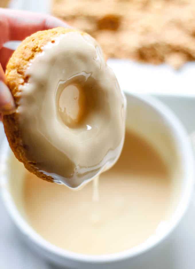 Baked-Pumpkin-Crumble-Donuts-glaze.jpg