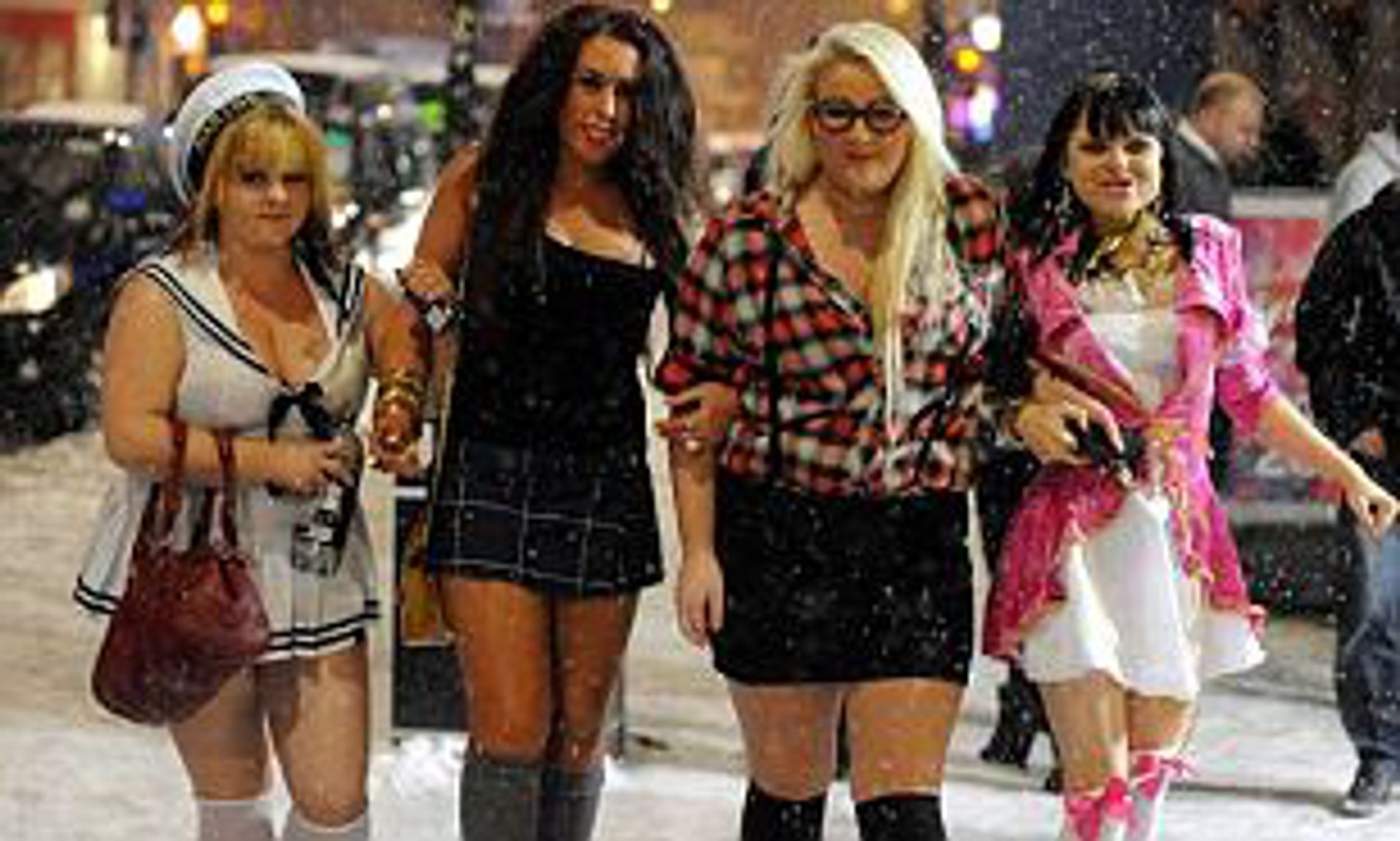 article-0-0C47F770000005DC-709_308x185.jpg