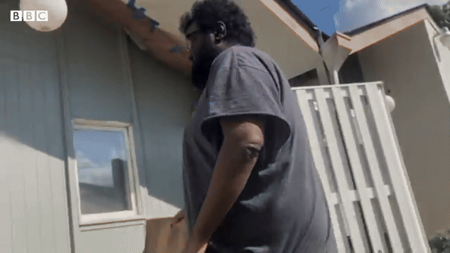 ezgif-37812eecc745c3.mp4 [video-to-gif output image]