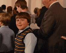 Kid Waving GIFs | Tenor