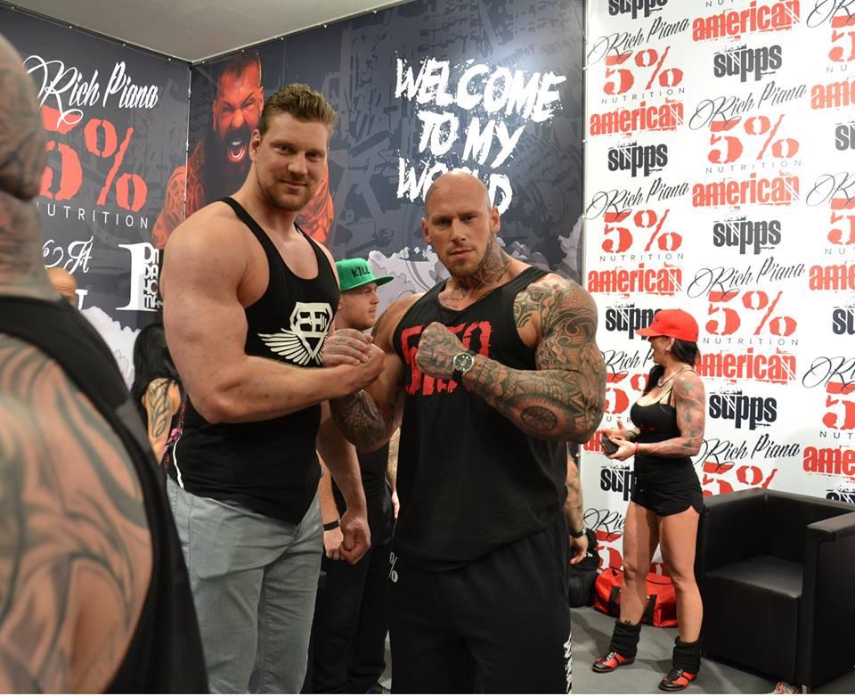 Amigo Twitterissä: Dutch bodybuilder Olivier Richters dwarfing ...