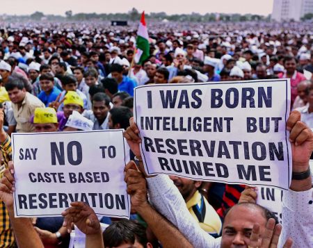 www.youthkiawaaz.com