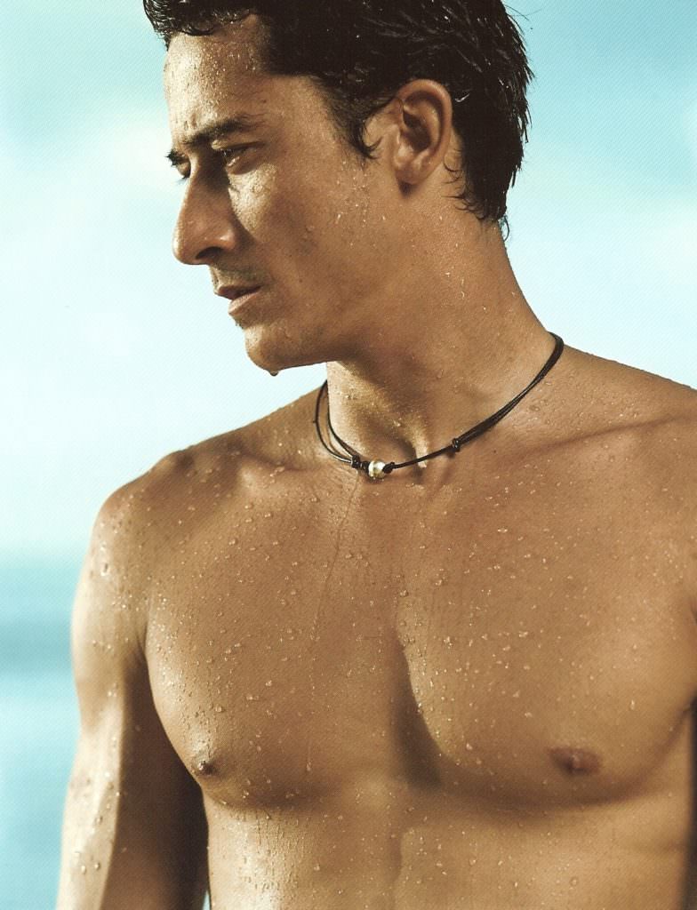 man-leather-pearl-784x1024.jpg