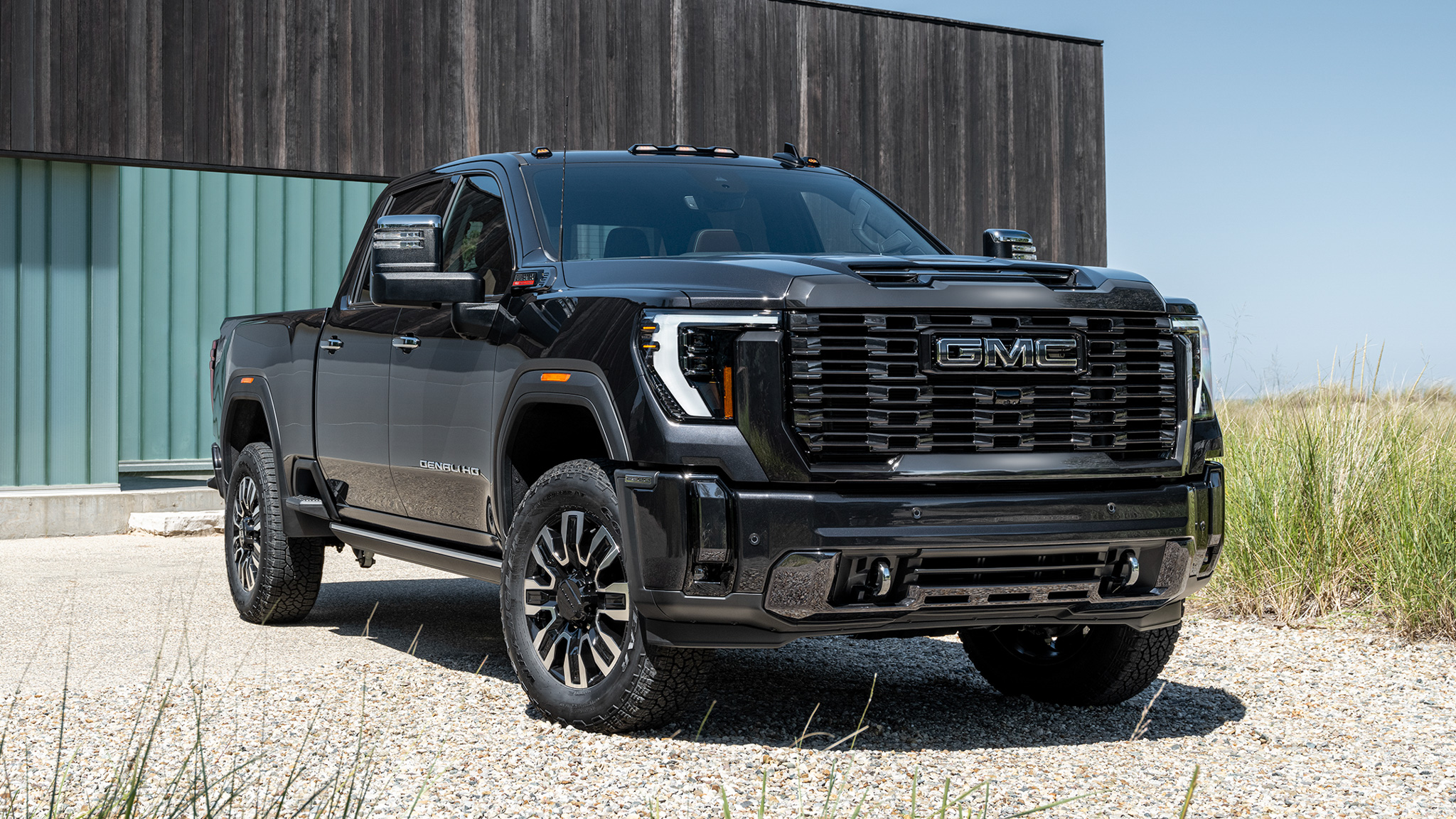 001-2024-gmc-sierra-2500-hd-denali-ultimate.jpg