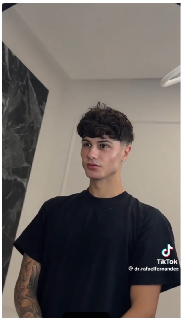 1jaYytt.jpeg