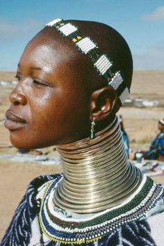 5f421c426e2e27990377deadf149a27d--african-tribes-african-women.jpg