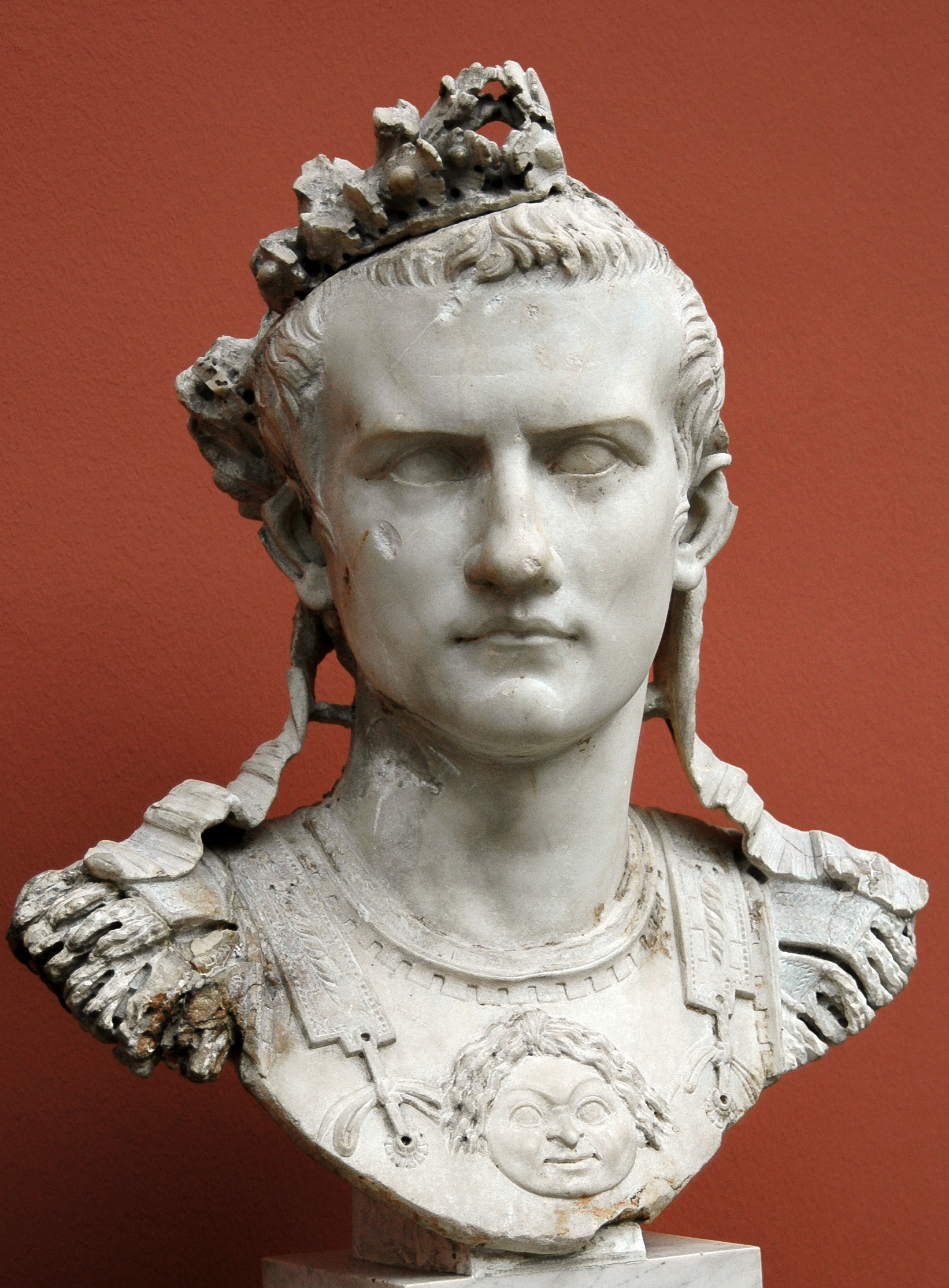 Caligula.Carlsberg_Glyptotek.%28cropped%29.jpg