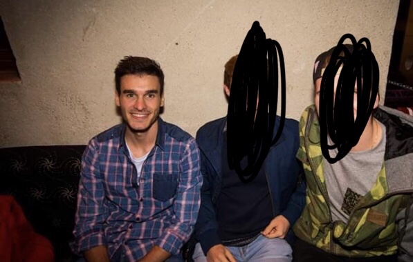 jLe7AtG.jpg