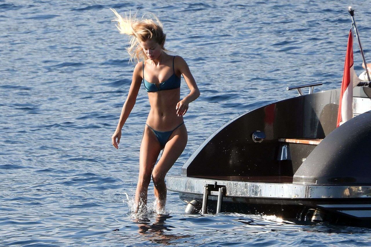 frida-aasen-in-a-bikini-on-a-yacht-in-south-of-france-08-14-2020-4.jpg