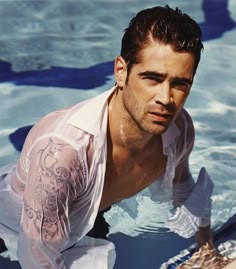 2ec172e118dc0f7484a9fd7ce4bf0d99--colin-farrell-sexy-men.jpg