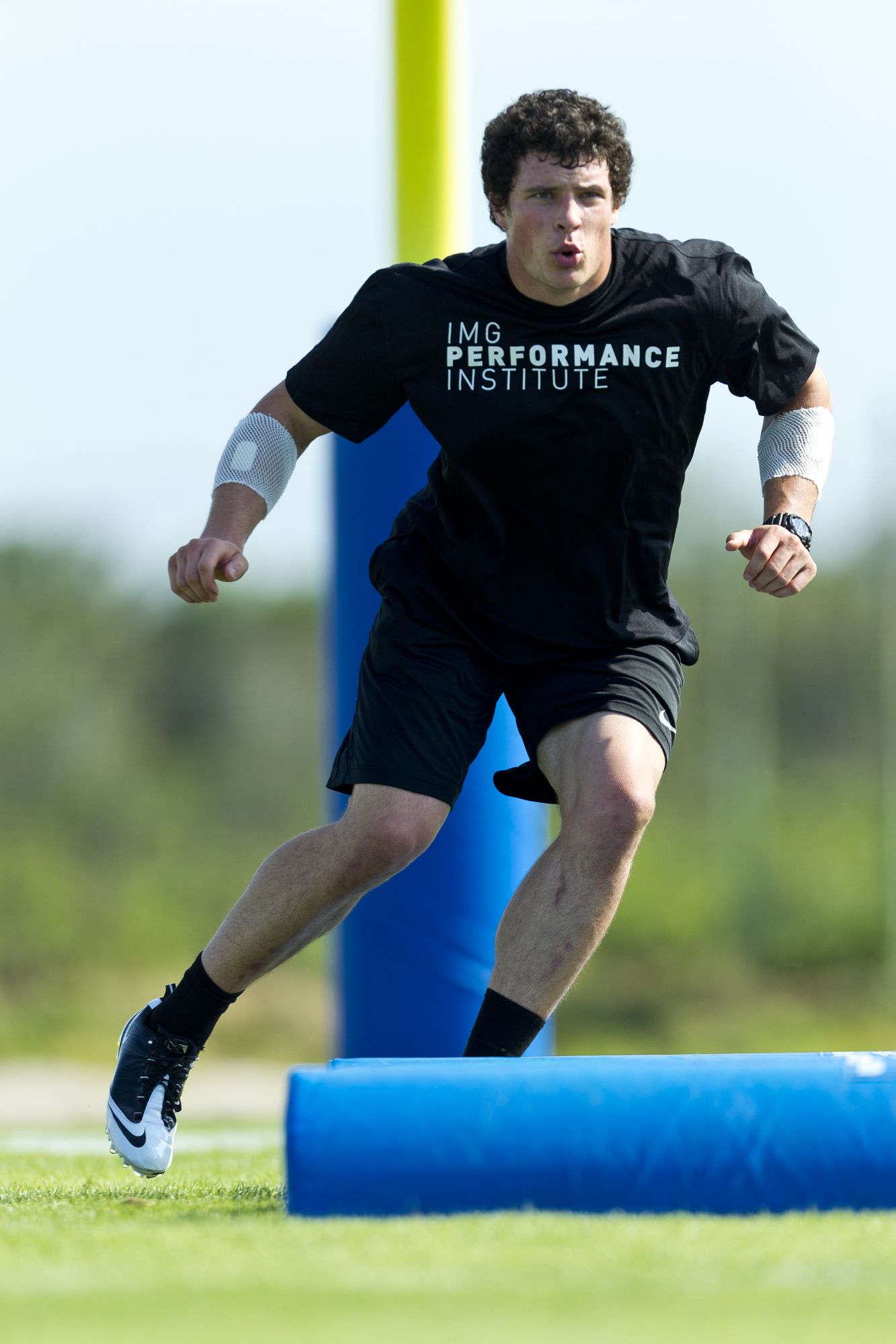 Pin by Taylor Perkinson on IMG Academy Football Program | Carolina  panthers, Football skill training, Luke kuechly