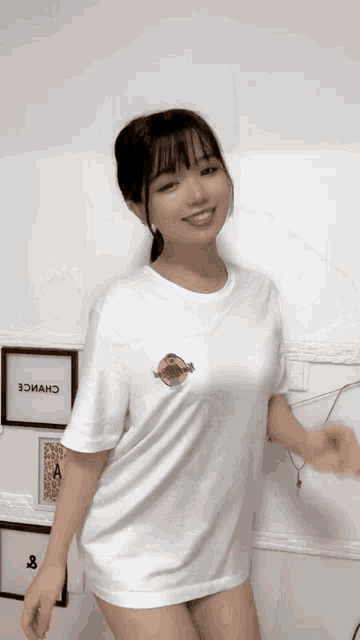 tshirt-dance-maggsz.gif