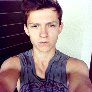 Tom-Holland-selfie-in-sleeveless.jpg
